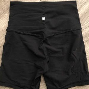 Lululemon Align Shorts 6”